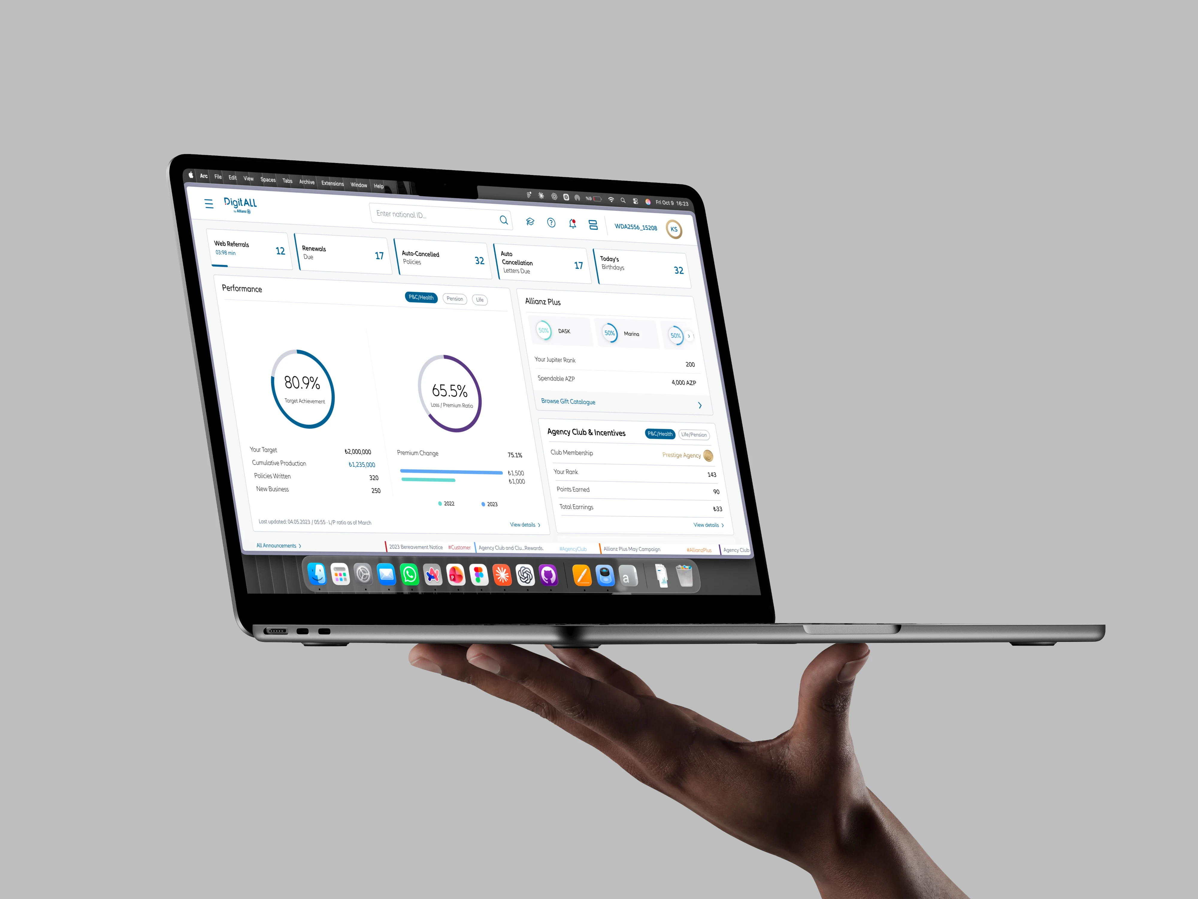 Allianz DigitAll dashboard on a laptop